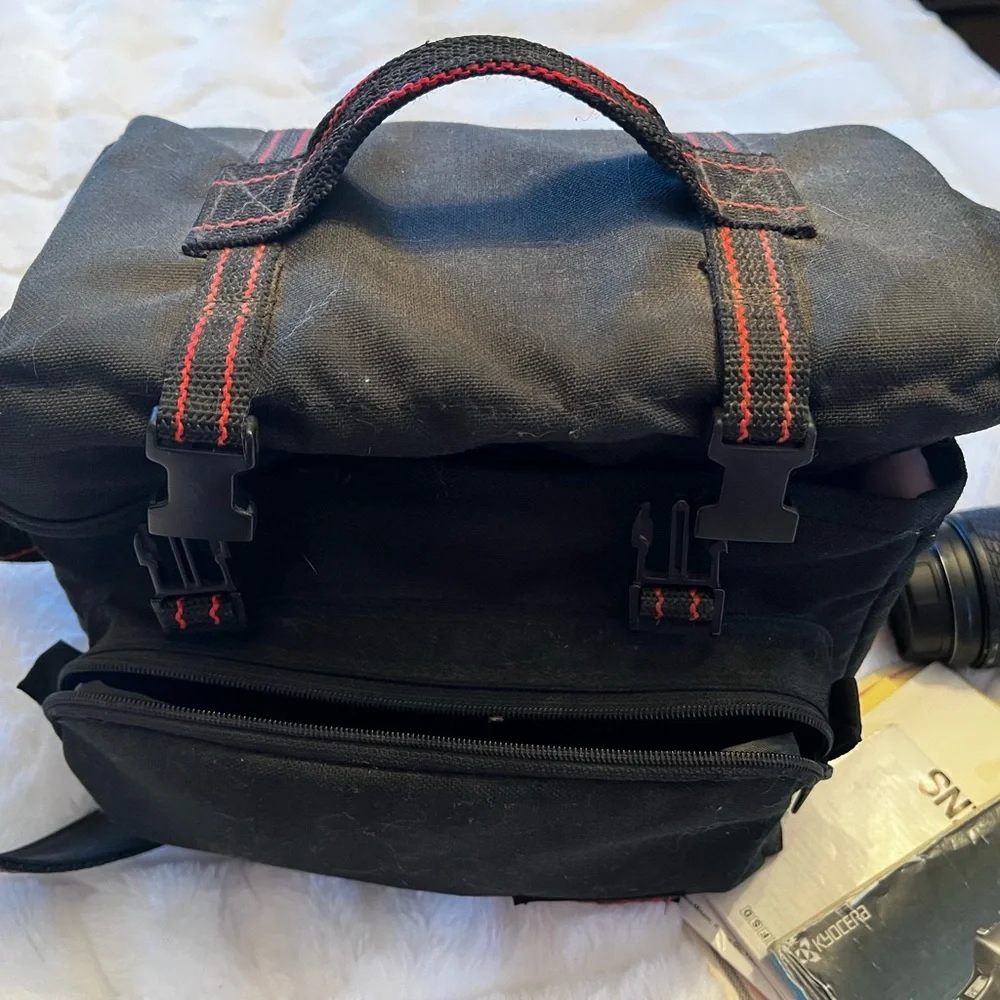Vintage Yashica 300 Auto Focus 35 mm Film Camera with Black lens Carrying case